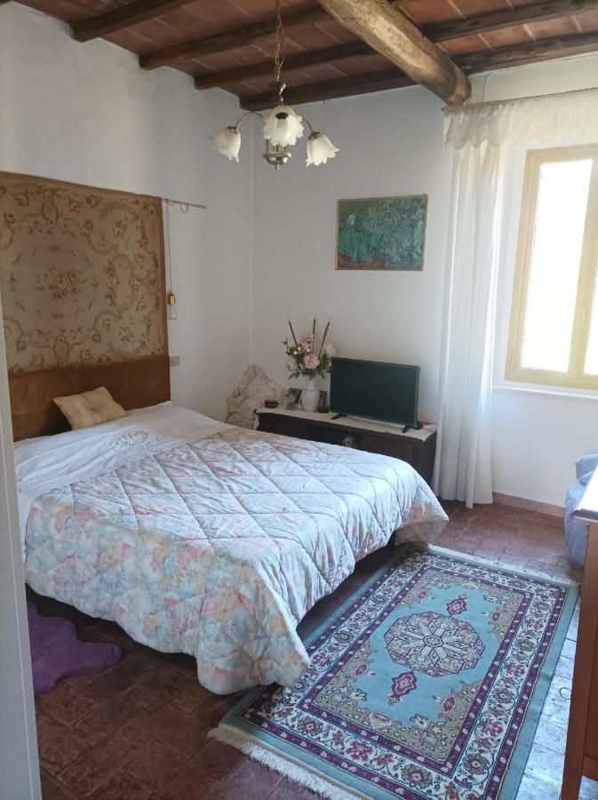 Il Mulino, Piccolo Appartamento, Immerso Nella Val Di Farma. Lama  Exterior foto